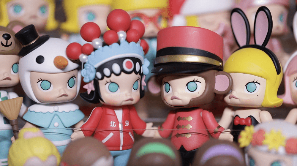 Minnie mouse hug and play: