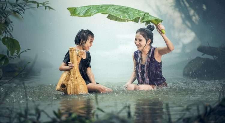 Best 10 Steps How To Raise Happy Kids?