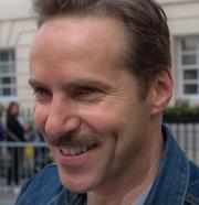 Alessandro Nivola