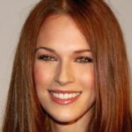 Amanda Righetti