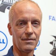 Dan Gilroy