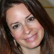Holly Marie Combs