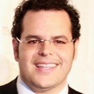Josh Gad