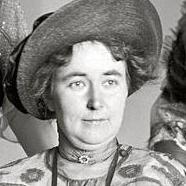 Lizzy Lind Af Hageby