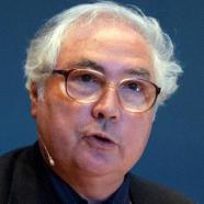 Manuel Castells