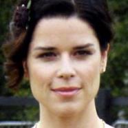 Neve Campbell