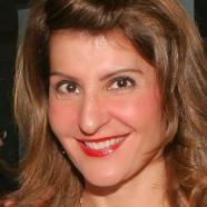 Nia Vardalos