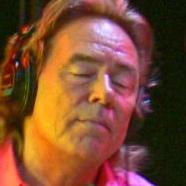 Nigel Olsson Nigel Olsson
