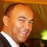 Peter Kenneth