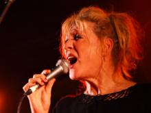 Renee Geyer