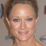 Teri Polo