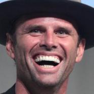 Walton Goggins