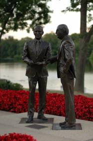 Willard Goldsmith III Rouse