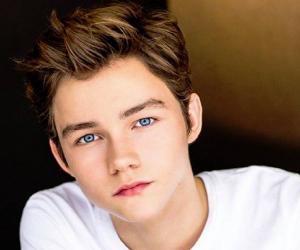Levi Miller