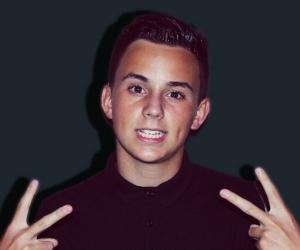 Tyde Levi