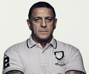 Carlton Leach