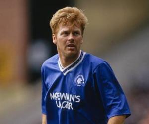 Mo Johnston
