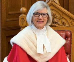 Beverley McLachlin