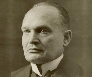 Konstantin PÃ¤ts