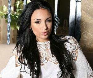 Anissa Kate