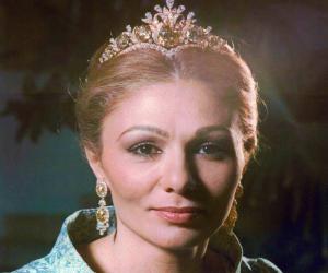 Farah Pahlavi