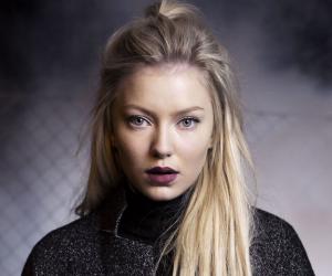 Astrid S