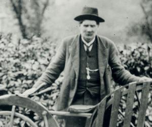 Kirkpatrick Macmillan Biography Birthday. Awards Facts About Kirkpatrick Macmillan
